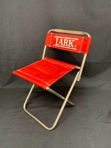 当時物 LARK 赤ラーク 折りたたみチェア 携帯イス 昭和レトロ (りー