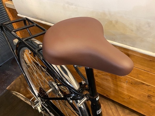 27インチ　フラットバー　LEDオートライト自転車　6速