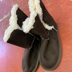 小さめ防寒靴
