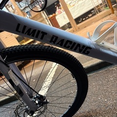 560 LIMIT RACING自転車の画像