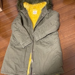 ZARAコートの画像