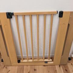 ベビーゲート2個の画像