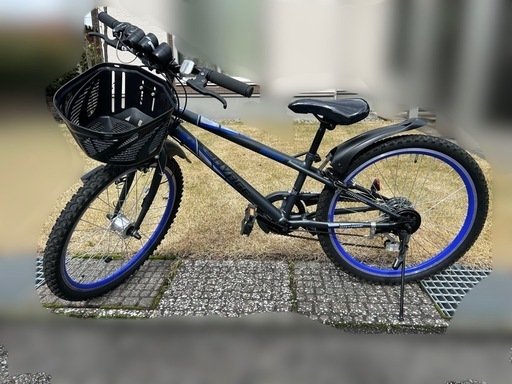 子供用自転車　外装6段24インチ