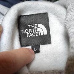 美品　THE NORTH FACE ノースフェイス　パーカーの画像