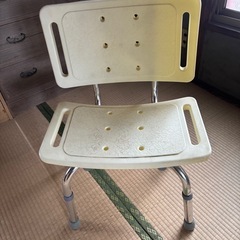介護用椅子