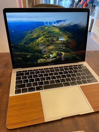 美品　MacBook Air 13インチ バッテリー新品交換済み
