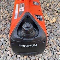 岩手県北上発　未使用 長期保管品 アイリスオーヤマ エンジン式 インバーター 発電機 定格出力 0.9kVA 900W IGG-900 の画像