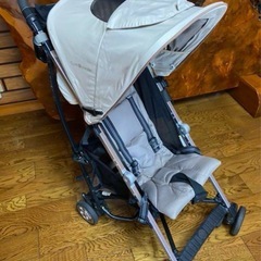 コンビ　B型　ベビーカー ベージュ　combiの画像