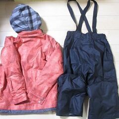 【取引完了】スキー　スノーボード　ウェアー上下セット　160cmの画像