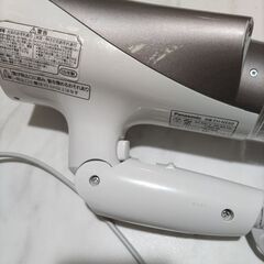 ドライヤーの画像