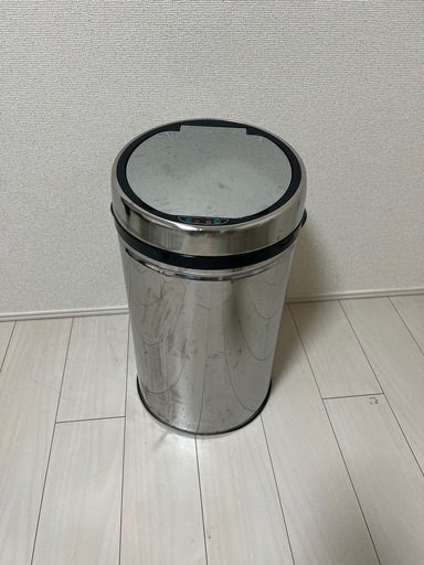 自動開閉式ゴミ箱