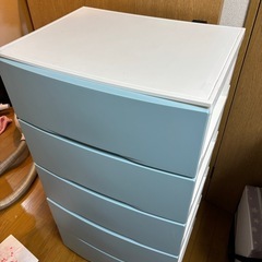 衣装ケース 青