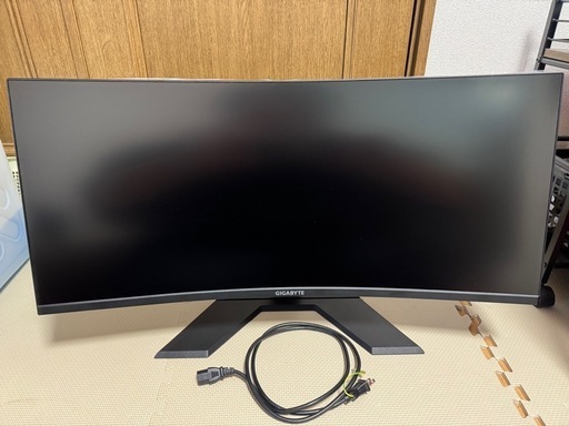 【取引中】ゲーミングモニター　GIGABYTE G34WQC A