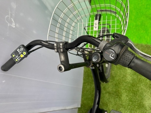新生活応援SALE??東京23区配達無料?新基準 ブリヂストン　UNI  8.7Ah リチウム 電動自転車 中古　5881