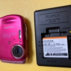 【美品】防水カメラFJIFILM Z33WP