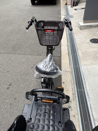 販売予定者決定】ビッケ☆新品未使用のバッテリー8.9ah☆充電器あり