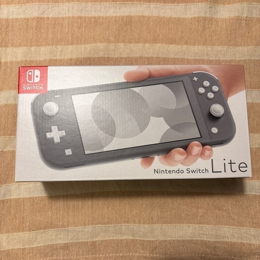 Nintendo Switch Lite スイッチライト    \n