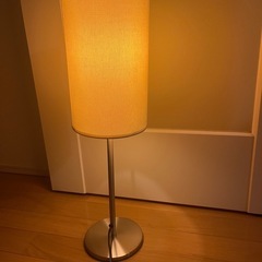 IKEAスタンドランプ
