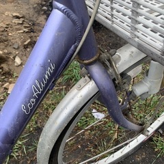 自転車　ママチャリ　前後パンク　鍵付きの画像