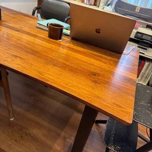 送料込み【おしゃれダイニングテーブル】ウォールナット×黒スチール脚　幅120cm おしゃれダイニングテーブル】ウォールナット×黒スチール脚 幅120cm