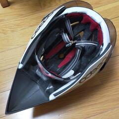 ceepo  エアロヘルメットの画像