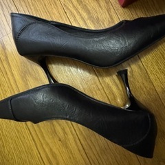 真新しいハイヒールの画像
