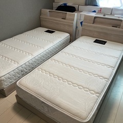 【引き渡し完了しました】シングルベットフレーム&マットレス【取り外して持って行っていただける方限定】の画像