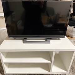 テレビ、テレビ台