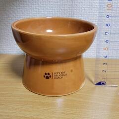 ペット　陶器お皿の画像