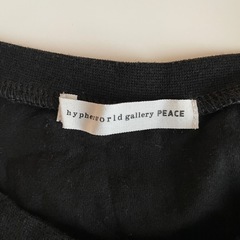 レディース　黒　Tシャツの画像