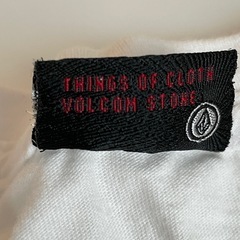 VOLCOM ホワイト　Tシャツの画像