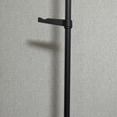 コート掛け、天井突っ張りタイプの画像