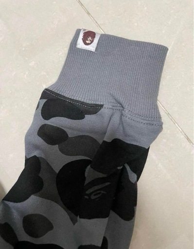 APE シャークパーカー Lサイズ