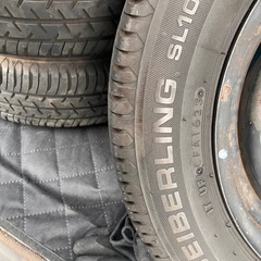 タイヤ付き◼️４本セット　アルミホイール付きも出品中です■スズキ ワゴンR　スティングレイ　 AZワゴン　ミラ　ムーヴ　MRワゴン　ココア　軽自動車、軽バンの画像