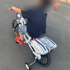 【20%OFF済】白バイ  警察 自転車 子供用の画像