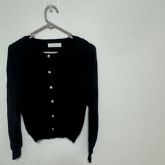 【土日限定価格】CECI Mc BEE 黒 長袖カーディガン Mサイズの画像