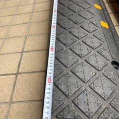 段差スロープ　段差プレート　駐車場　引き取り限定の画像