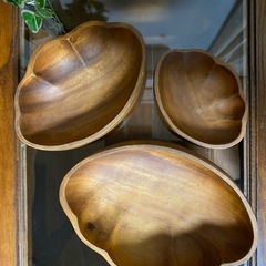 価格相談可☺️木製 サラダ用ボウル 貝型 🐚 mediumサイズの画像