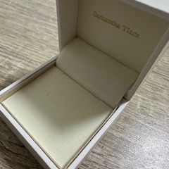 Samantha Tiara ペンダントの画像
