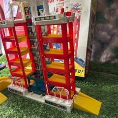プライスダウン！！トミカパーキング！！の画像