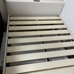 ベッド シングル 棚付き コンセント 高さ3段階 ホワイトの画像