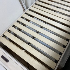 ベッド シングル 棚付き コンセント 高さ3段階 ホワイトの画像