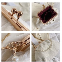 パーティバッグ　シフォンバッグ　白　ショルダーバッグ　ハンドバッグ　がま口　ホワイトの画像