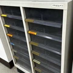 オカムラ製オフィス収納ケースの画像