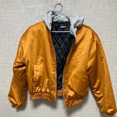 ANAP  フード付MA-1