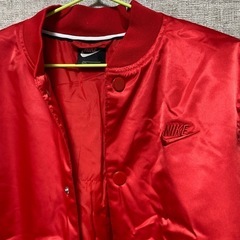 NIKE ブルゾンの画像