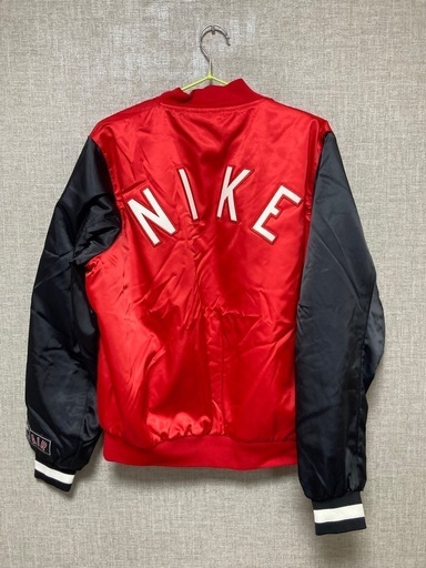 NIKE ブルゾン