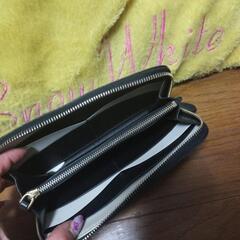 本物！プラダの財布の画像