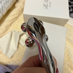 新品リファ美顔機の画像