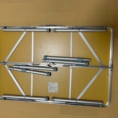 折畳みアルミレジャーテ－ブル
の画像